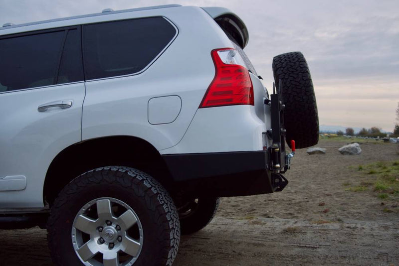 GX460 / Land Cruiser Prado 150 Low Profile Rear Bumper Kit - Photo 8