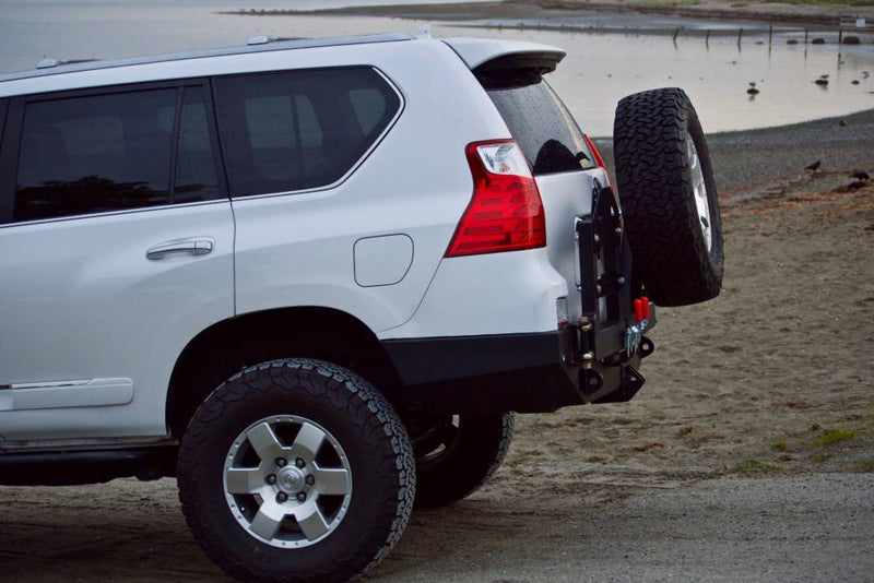 GX460 / Land Cruiser Prado 150 Low Profile Rear Bumper Kit - Photo 7