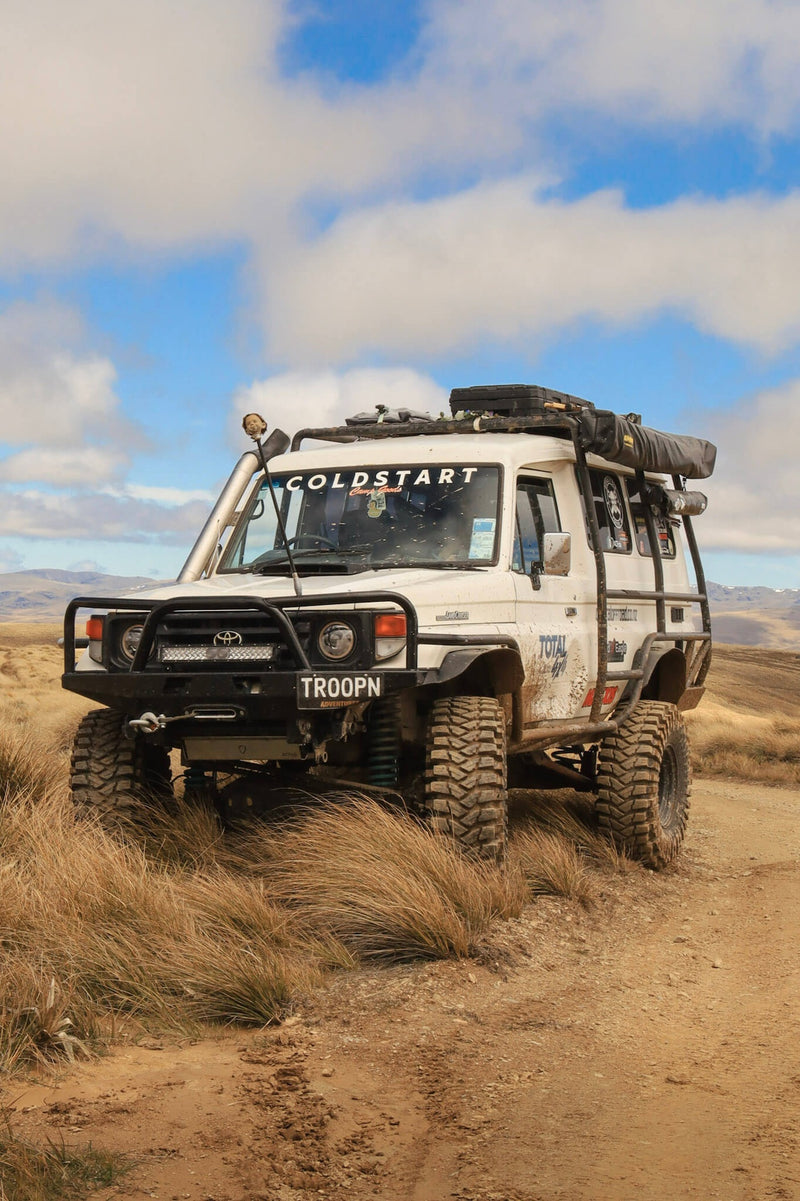 70 Series Land Cruiser High Cut Front Bumper Kit - Photo 14