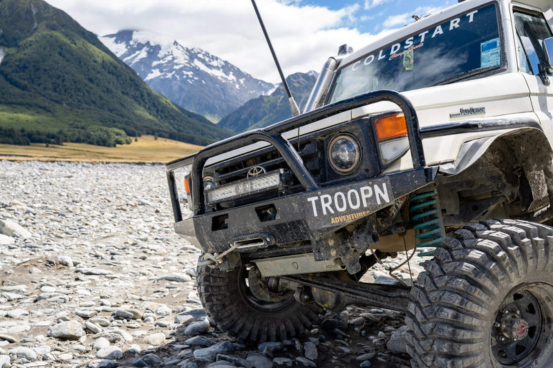 70 Series Land Cruiser High Cut Front Bumper Kit - Photo 8